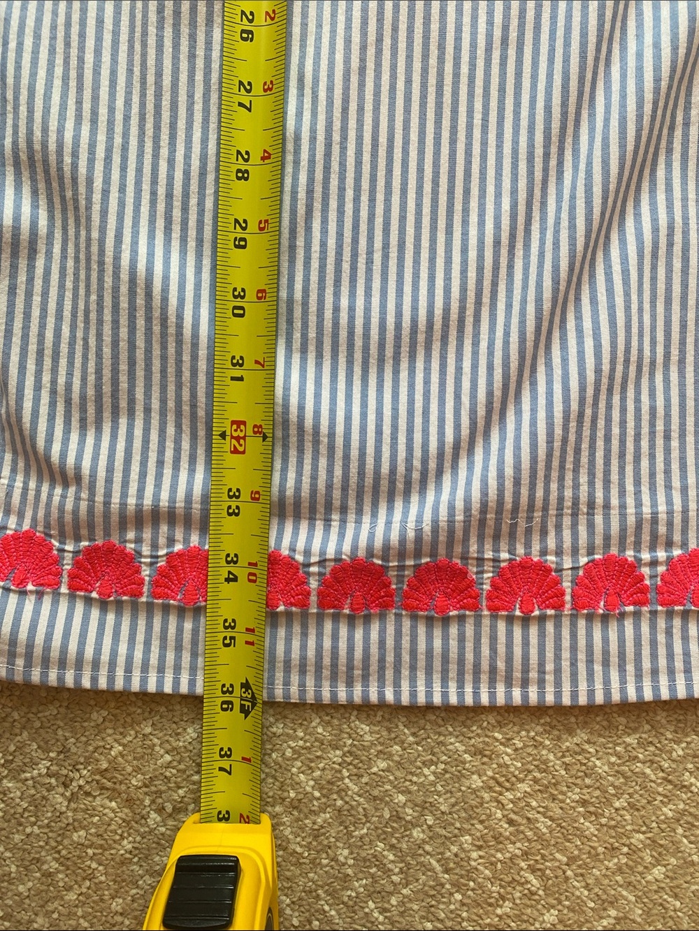 Vineyard Vines dress - Picture 9 of 9